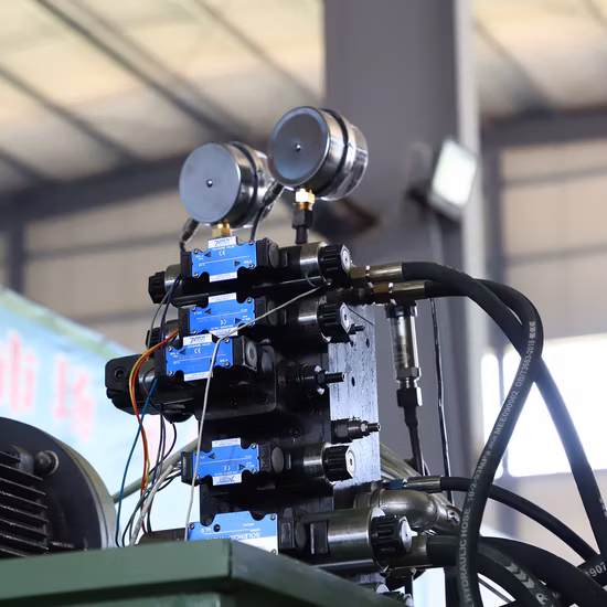  Schnell verkaufend!  Fabrik-Hydraulikpresse-Vulkanisierpresse-Vulkanisator-Kompressionsform-Härtungsmaschine für Gummi mit CE ISO9001